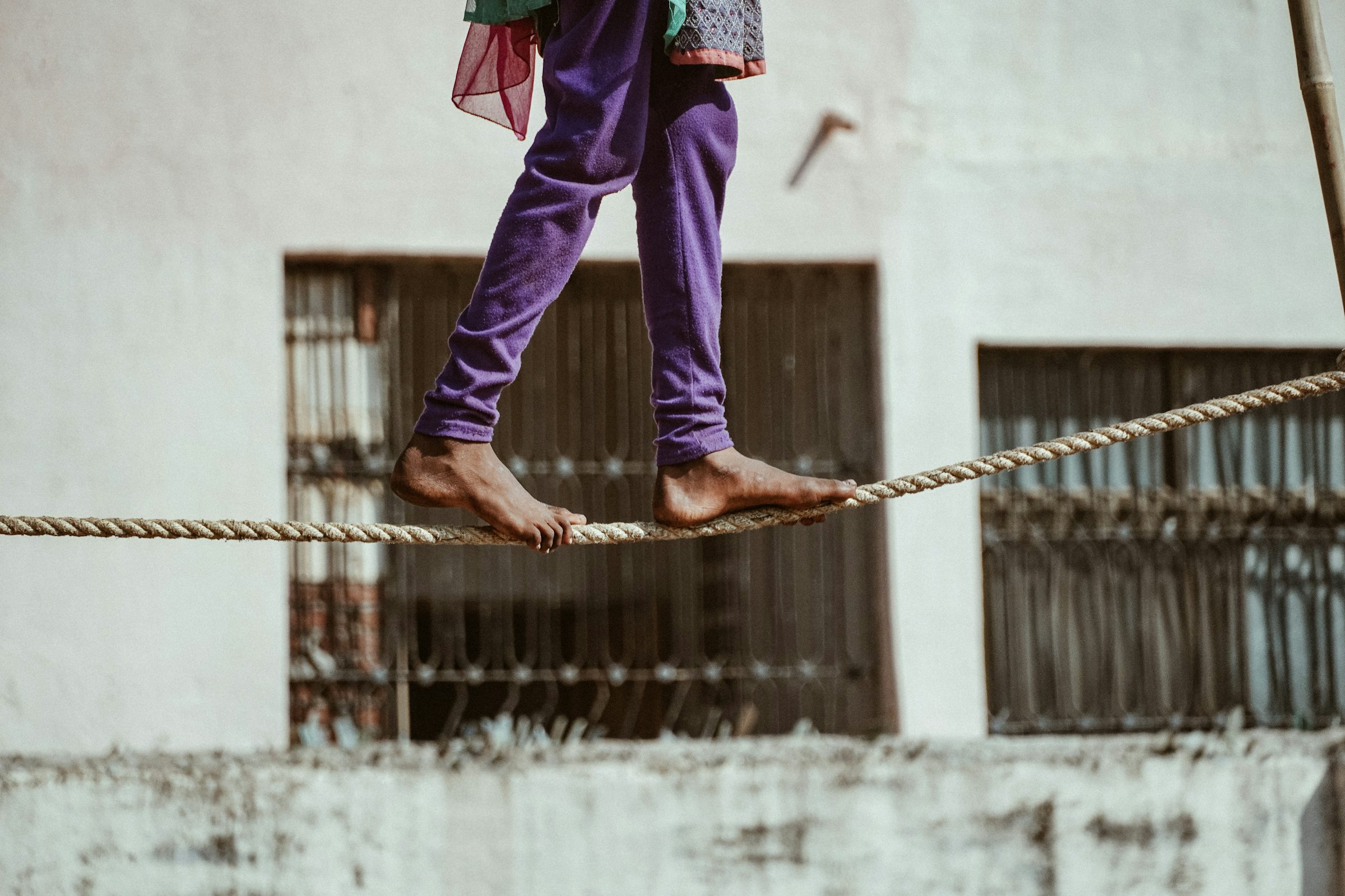 Claude for financial services - navigating compliance without slowing down